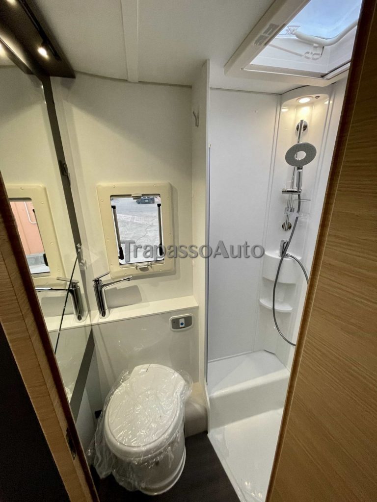 Adria Matrix Axess 600 SP Camper Sardegna (38)