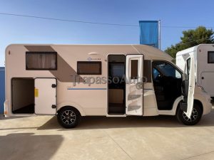 SUn Living serie C 65 SL Camper semintegrale Sardegna (1)