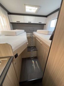 SUn Living serie C 65 SL Camper semintegrale Sardegna (31)