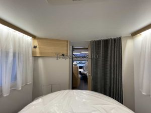 Adria Matrix 670 SC letto nautico Camper Sardegna (33)