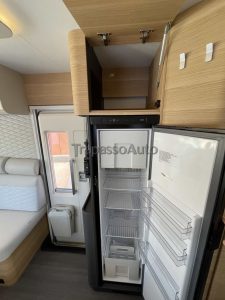 CAMPER MOTORHOME ADRIA SONIC PLUS 700 SL (40)