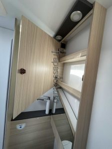 Sun Living serie A 75 DP Camper mansardato Sardegna (56)