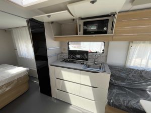 caravan nuova Adria Adora 613 UT Roulotte in pronta consegna (36)