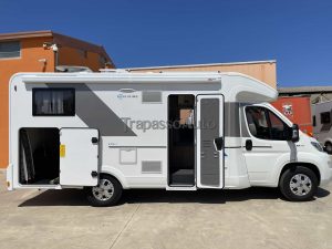 Camper semintegrale usato Sardegna SUn Living S 70 SP (10)