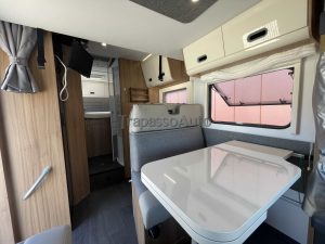 Camper semintegrale usato Sardegna SUn Living S 70 SP (20)