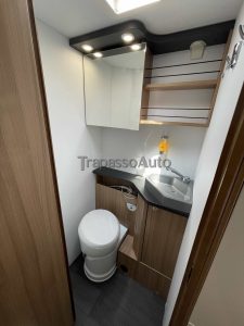 Camper semintegrale usato Sardegna SUn Living S 70 SP (40)