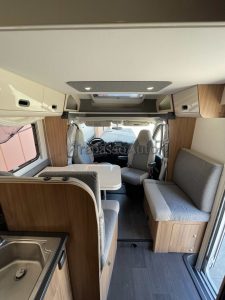 Camper semintegrale usato Sardegna SUn Living S 70 SP (47)