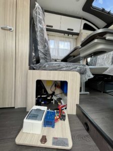 CAMPER COMPATTO SEMINTEGRALE SUN LIVING C 60 SP PRONTA CONSEGNA (29)
