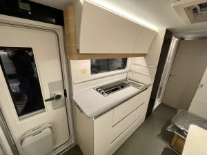 Caravan roulotte Sardegna Adria aviva 673 PK 4