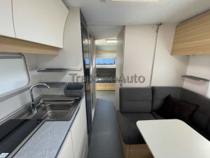 Caravan usata Sardegna adria adora 673 pk (9)