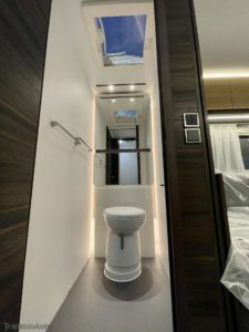 Caravan Roulotte Adria Astella 704 HP 72