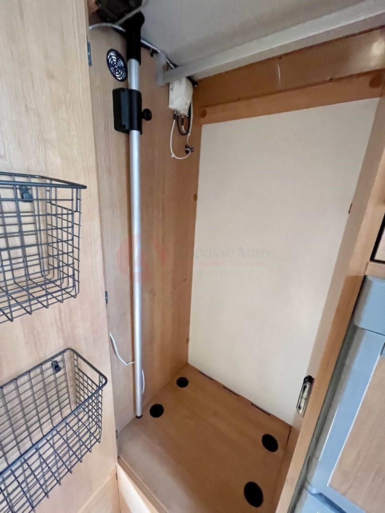 CAMPER USATO SARDEGNA LAIKA X 675 (39)