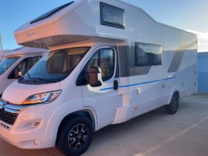 Sun Living serie A 75 DP Camper mansardato Sardegna (10)