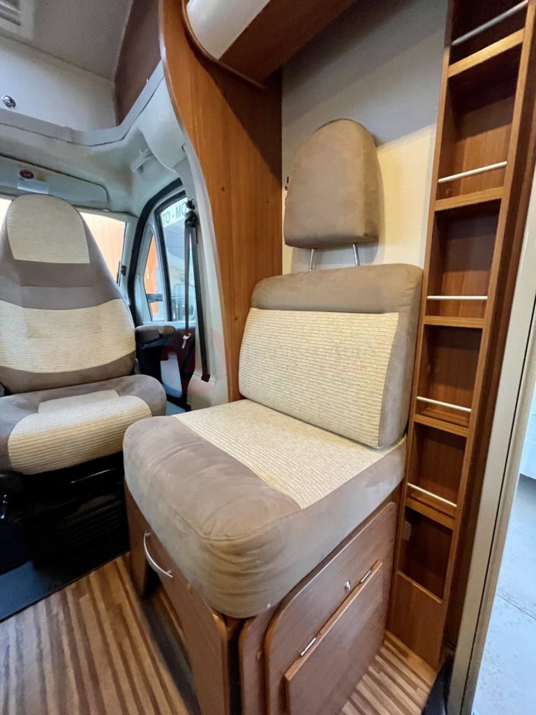 camper adria matrix s 680 SL plus usato garantito (47)