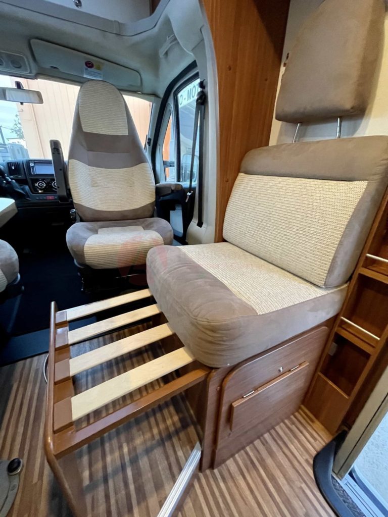 camper adria matrix s 680 SL plus usato garantito (48)