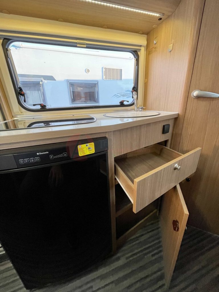 Sun Living Lido S 42 DF camper usato Sardegna TrapassoAuto (42)