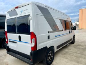 CAMPER VAN SUN LIVING V 60 SP TENT TOP IN VENDITA DA TRAPASSOAUTO IN SARDEGNA (13)