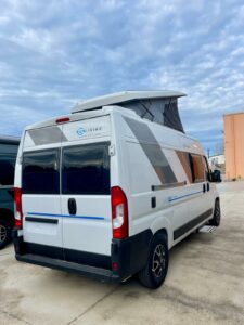 CAMPER VAN SUN LIVING V 60 SP TENT TOP IN VENDITA DA TRAPASSOAUTO IN SARDEGNA (41)