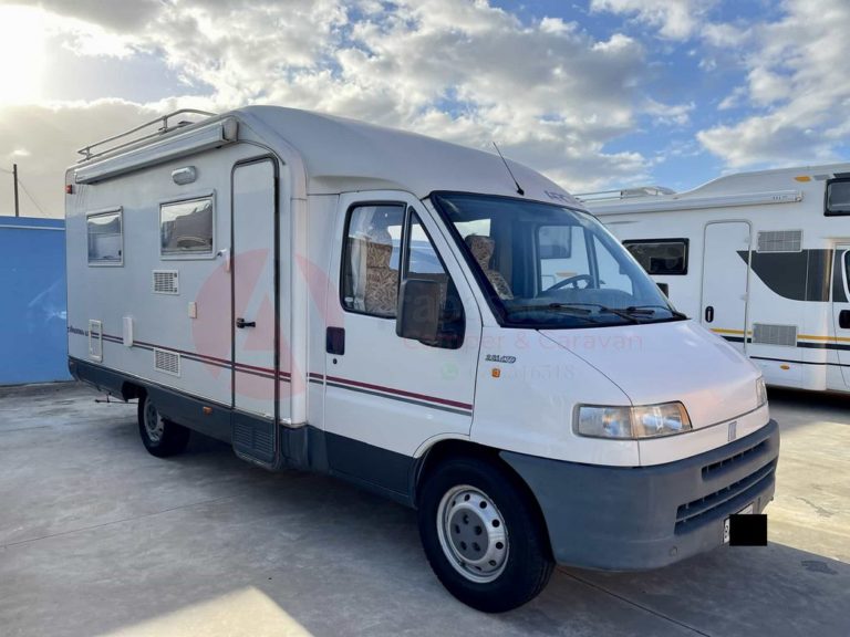 Camper usato Sardegna Arca Arcadia 4.3 in vendita da TrapassoAuto (35)