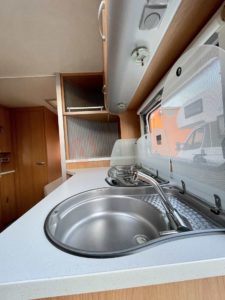 Nuova Caravan Knaus SportWind 450 FU in vendita e in pronta consegna da TrapassoAuto a Porto Torres. Una roulotte unica (17)