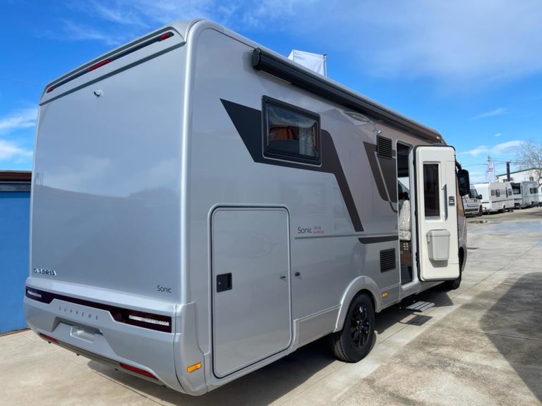 Adria Sonic Supreme 700 DC Camper Sardegna motorhome . (10)