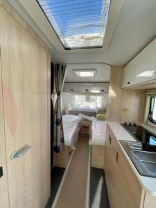 CARAVAN NUOVA SARDEGNA ADRIA AVIVA 492 LU CON LETTI GEMELLI (5)