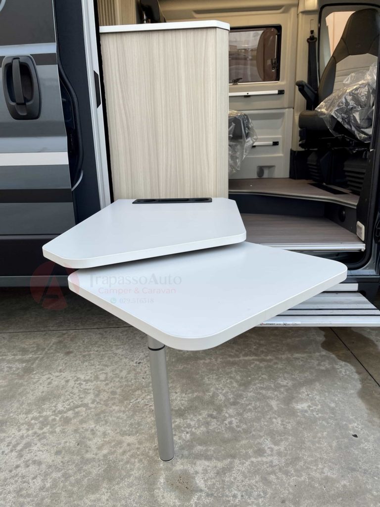 camper sardegna Van furgonato ADRIA TWIN PLUS 640 SGX . (84)