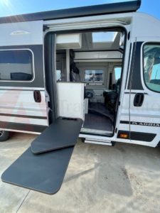 Adria Twin 640 Supreme SPB Family camper van furgonato TrapassoAuto Sardegna (5)