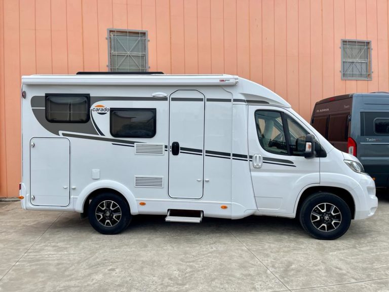 Camper usato in vendita Sardegna Carado V 132 in pronta consegna da TrapassoAuto (30)