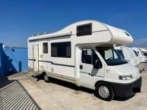 Camper usato Sardegna Mc Louis Glen 360 (7)