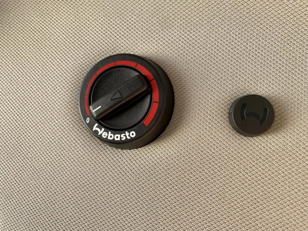 camper van furgonato adria mode con tetto a soffietto12