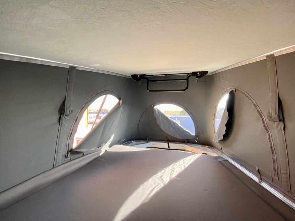 camper van furgonato adria mode con tetto a soffietto27