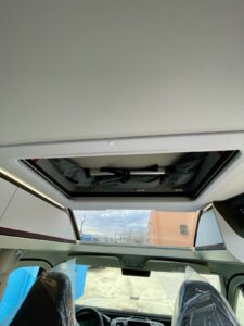 Camper van Adria Twin Sports 640 SgX con tetto a soffietto in vendita da TrapassoAuto (14)