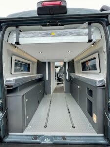 Camper van Adria Twin Sports 640 SgX con tetto a soffietto in vendita da TrapassoAuto (38)