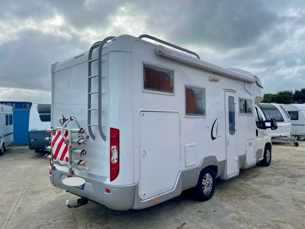 Camper mansardato usato C.I. Mizar Garage Top Class Sardegna pronta consegna (4)