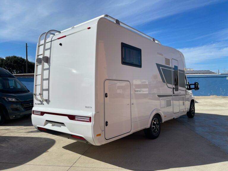 z Camper Adria Matrix Axess 670 Sc in pronta consegna in Sardegna (13)