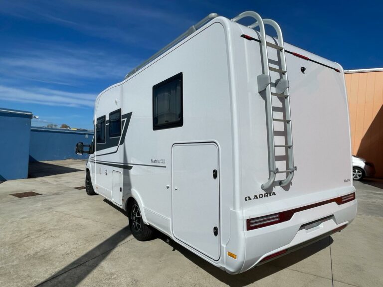 z Camper Adria Matrix Axess 670 Sc in pronta consegna in Sardegna (5)