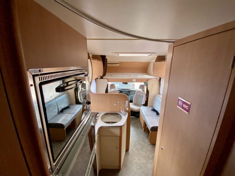 CAMPER USATO Challenger Genesis 51 SARDEGNA TRAPASSOAUTO14
