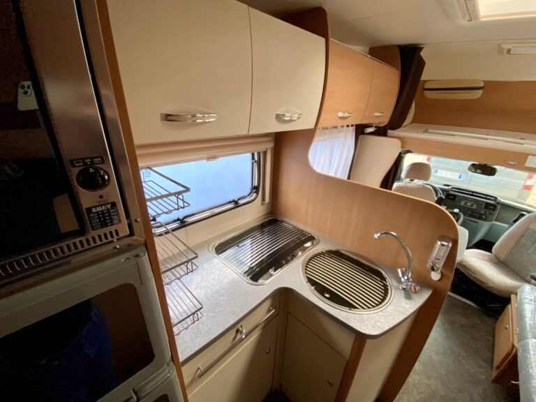 CAMPER USATO Challenger Genesis 51 SARDEGNA TRAPASSOAUTO2