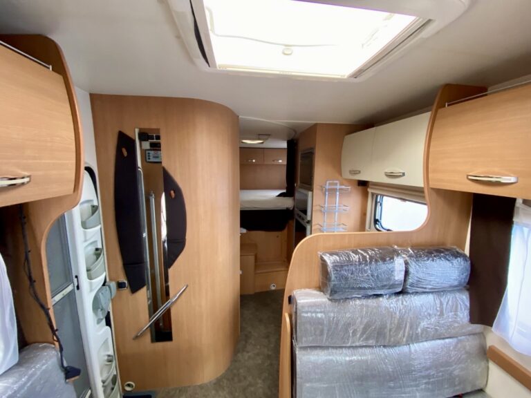 CAMPER USATO Challenger Genesis 51 SARDEGNA TRAPASSOAUTO9