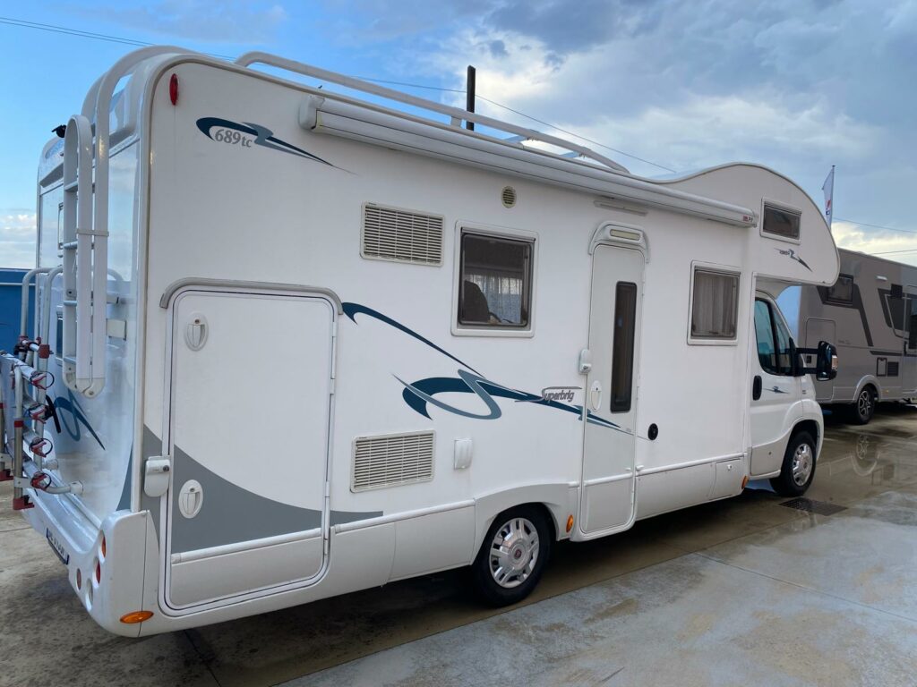 CAMPER USATO RIMOR SUPERBRIG 689 TC4