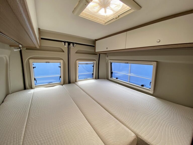 camper usato van furgonato Carado CV 640 16