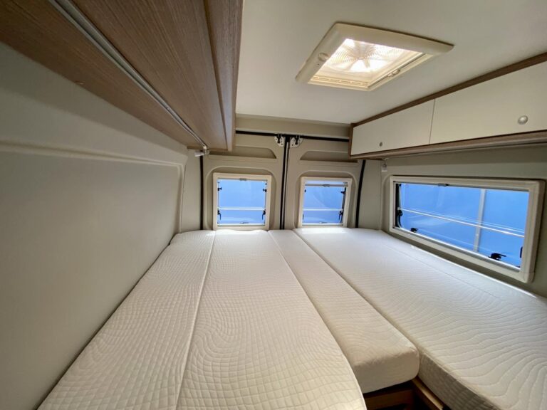 camper usato van furgonato Carado CV 640 21