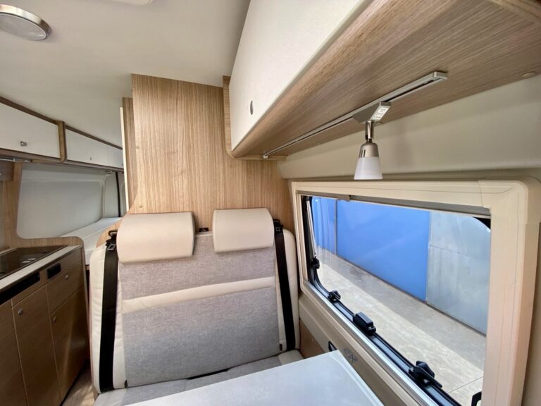 camper usato van furgonato Carado CV 640 3