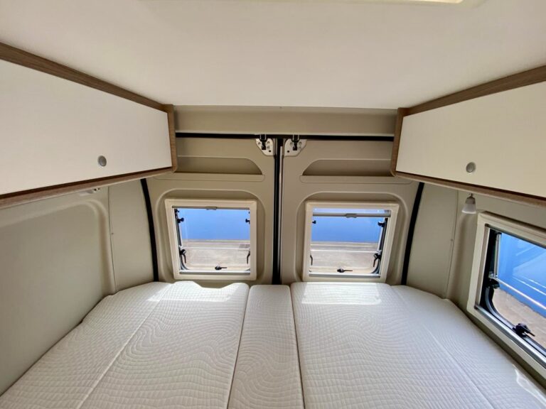 camper usato van furgonato Carado CV 640 4