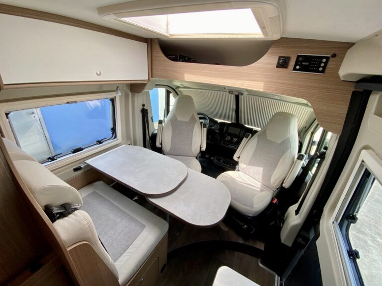 camper usato van furgonato Carado CV 640 8
