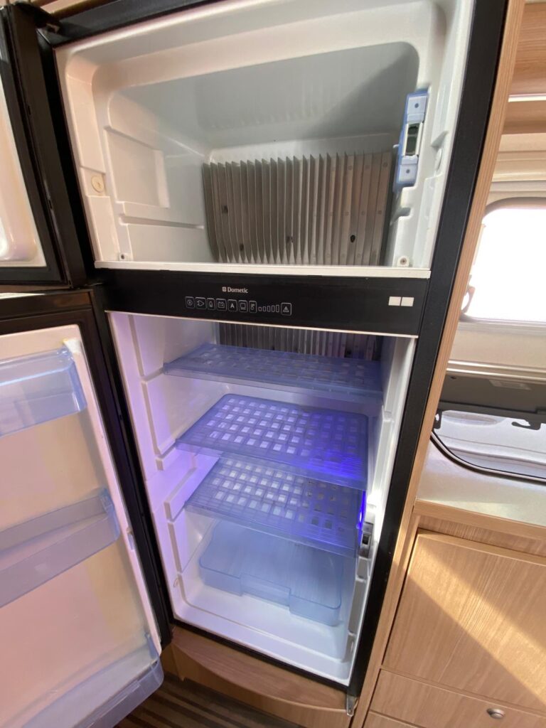 WhatsApp Image 2025-10-09 at 14.47.45 (3)